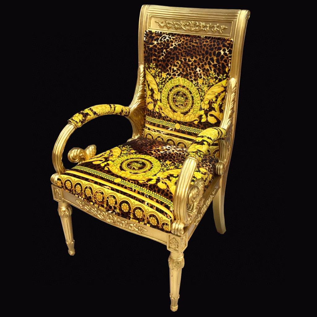 Iconic Double Crown With Leopard Prints Emirates Home