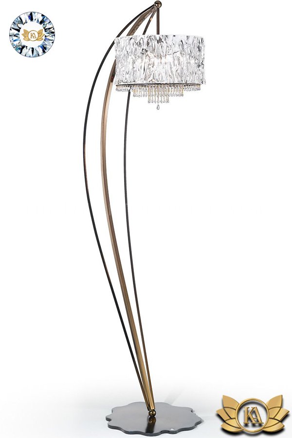 Crystal lamp stand ⋆ Emirates Home