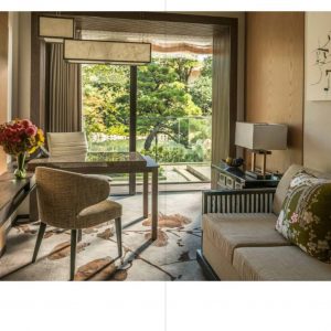 Luxury Tropical Bedroom Furniture